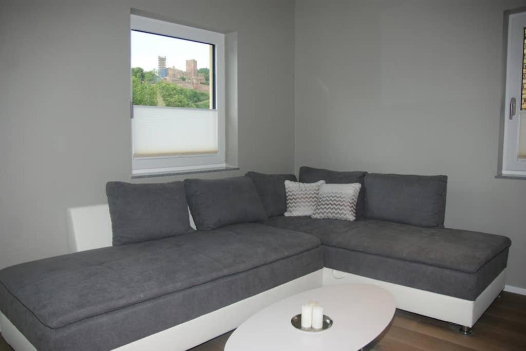 Ferienwohnung 'Burgblick' 베르트하임 외부 사진